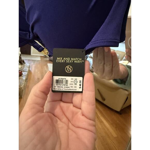 Victoria's Secret Bikini Top 34D Unforgettable Demi Halter Blue - Picture 6 of 7